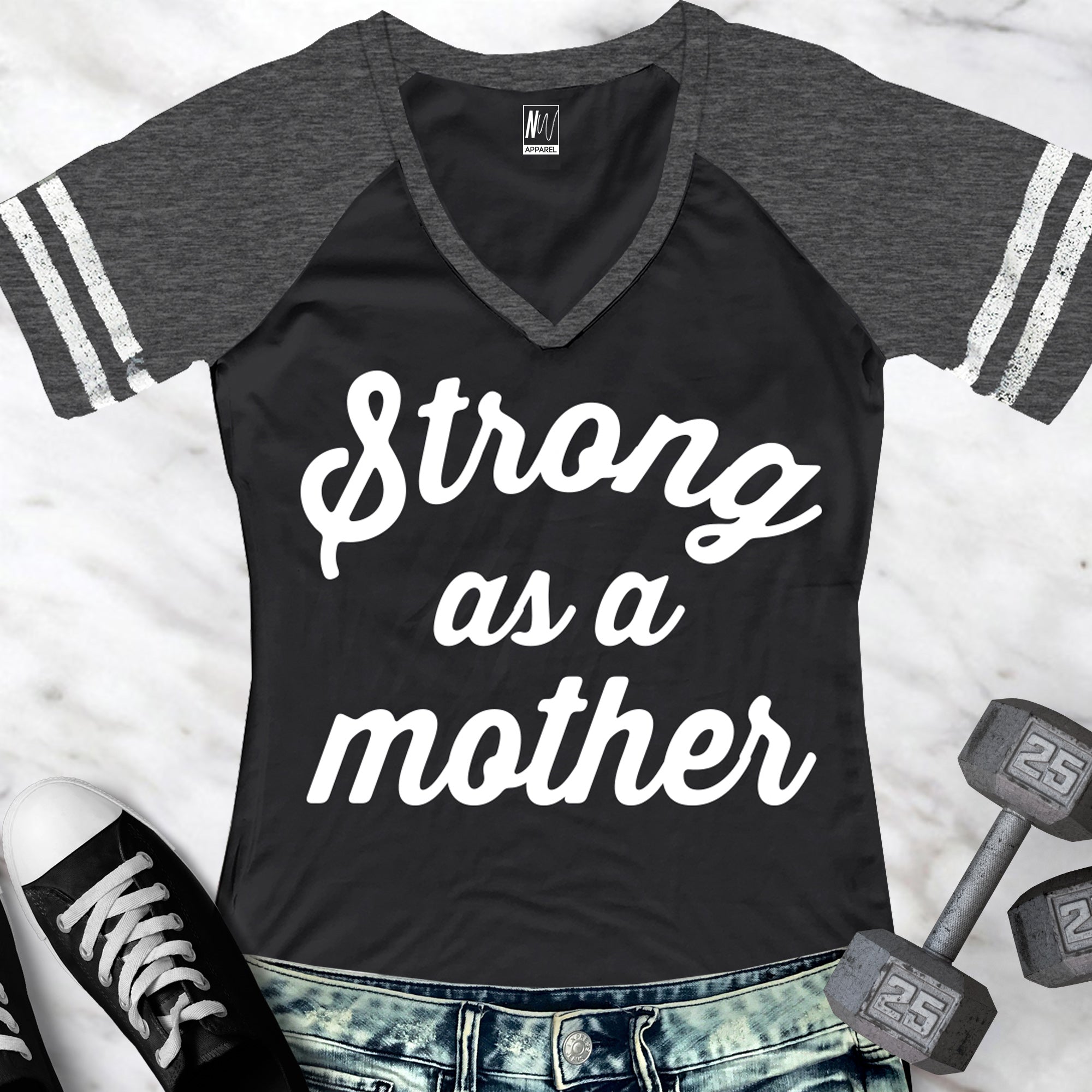  Mama Power, Strong Mom, Mothers T-Shirt : Clothing